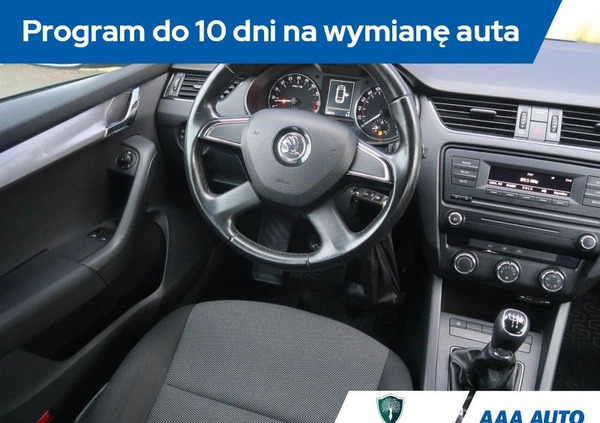 Skoda Octavia cena 35000 przebieg: 198669, rok produkcji 2014 z Kępno małe 232